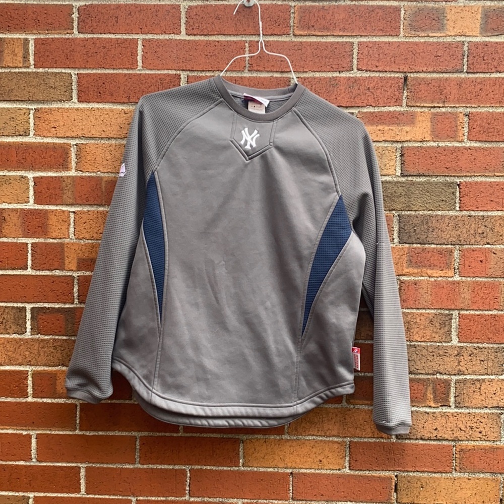 New York Yankees pullover